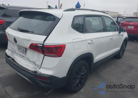 2022 Volkswagen Taos 1.5T S z USA, uszkodzony, nr VIN 3VVCX7B20NM066733
